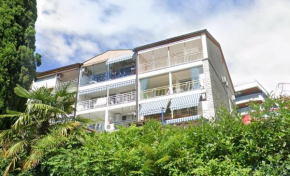 Apartments with a parking space Icici, Opatija - 23801